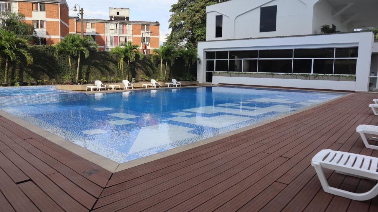 Hotel Blue 66 卡利 外观 照片