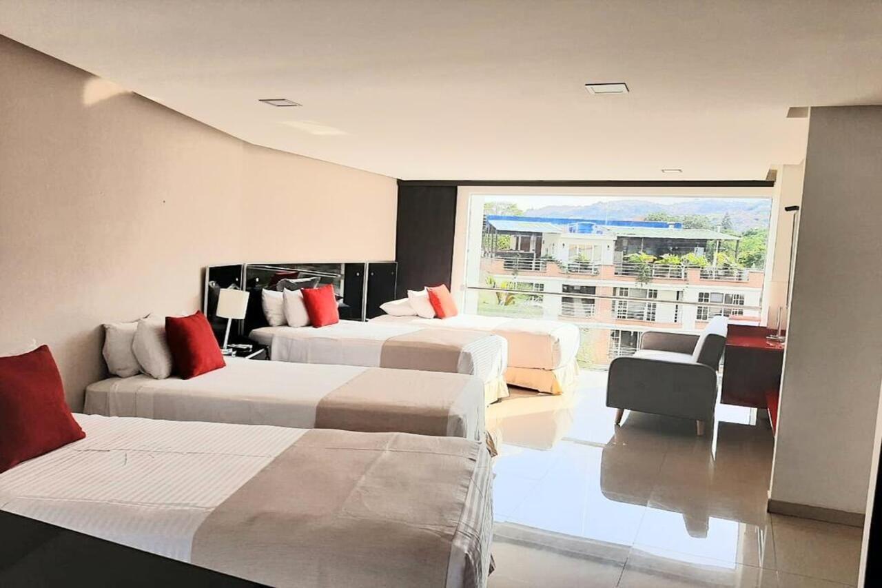 Hotel Blue 66 卡利 外观 照片