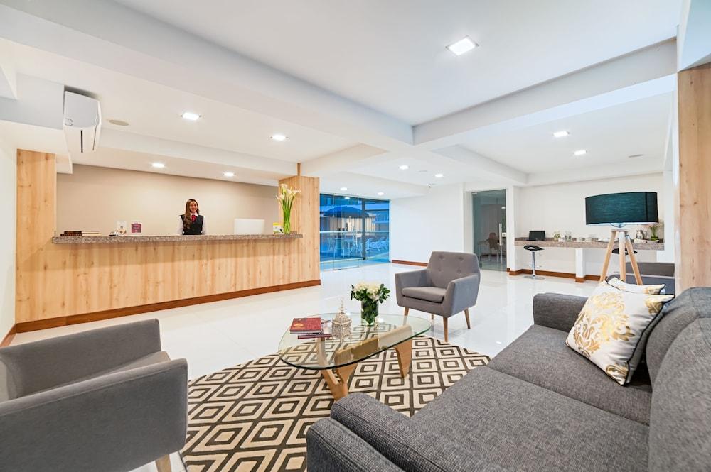 Hotel Blue 66 卡利 外观 照片