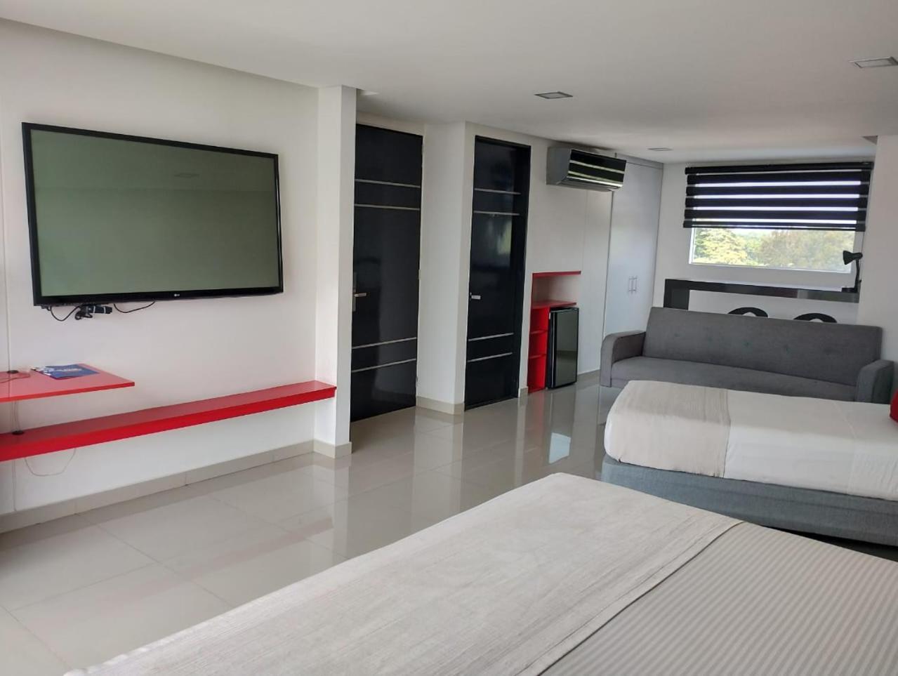 Hotel Blue 66 卡利 外观 照片